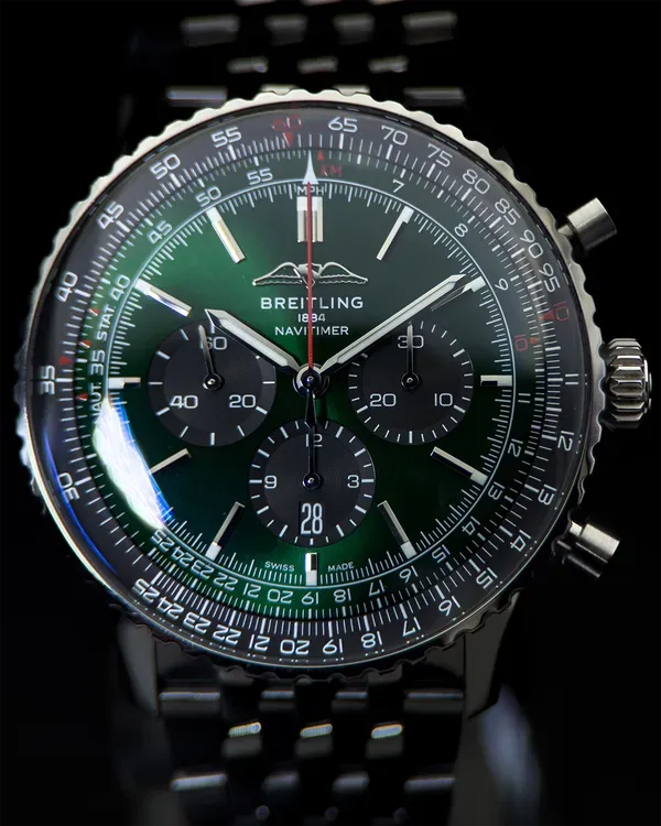 2022 Breitling Navitimer 1 B01 46MM Green Dial Steel Bracelet (AB0137241L1A1)