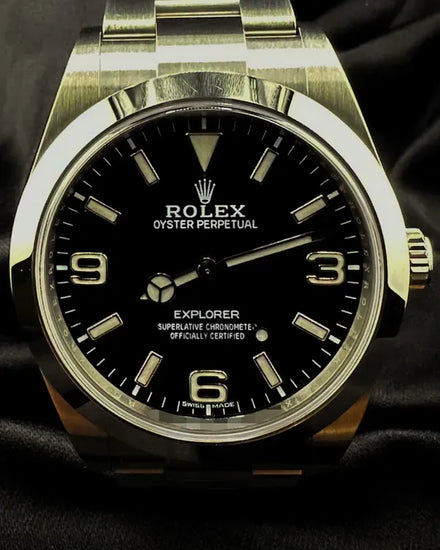 Rolex Explorer 39MM Black Dial Oyster Bracelet (214270)