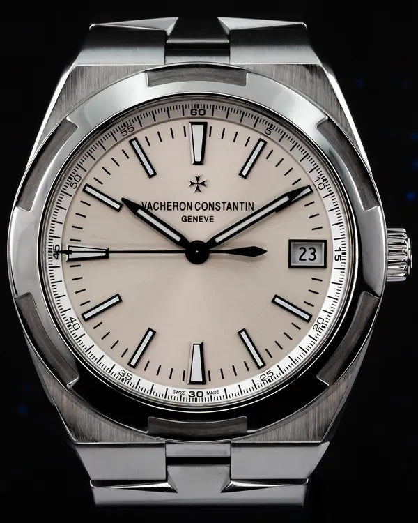 2017 Vacheron Constantin Overseas 41MM Silver Dial Steel Bracelet (4500V/110A-B126)