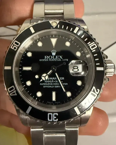2004 Rolex Submariner Date 40MM Black Dial Oyster Bracelet (16610)