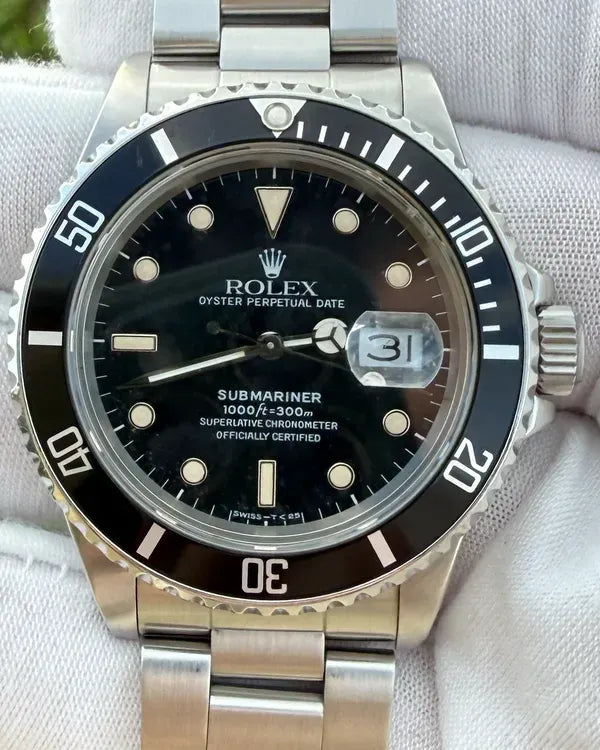 Rolex Submariner Date 40MM Black Dial Oyster Bracelet (168000)