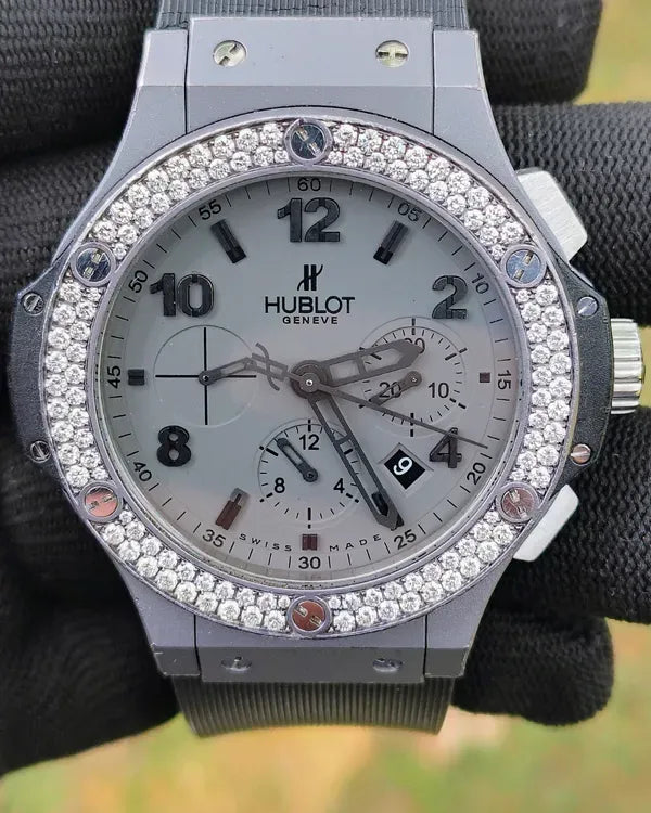 Hublot Big Bang Chronograph 44MM Grey Dial Rubber Strap (301.AI.460.RX.114)