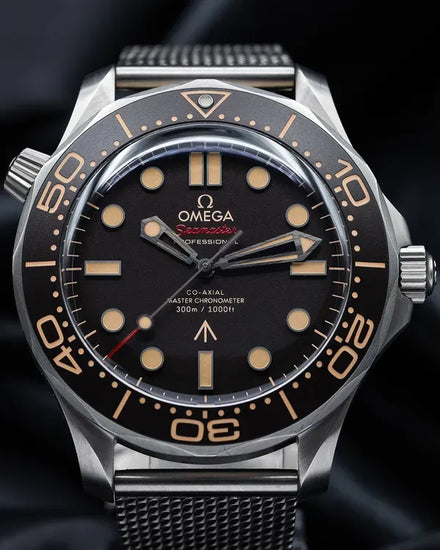 2021 Omega Seamaster Diver 300M "007 Edition" "No Time To Die" 42MM Brown Dial Titanium Bracelet (210.90.42.20.01.001)