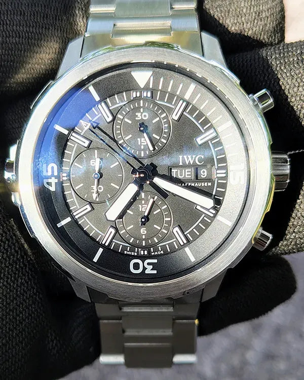 IWC Schaffhausen Aquatimer Chronograph 44MM Black Dial Steel Bracelet (IW376804)