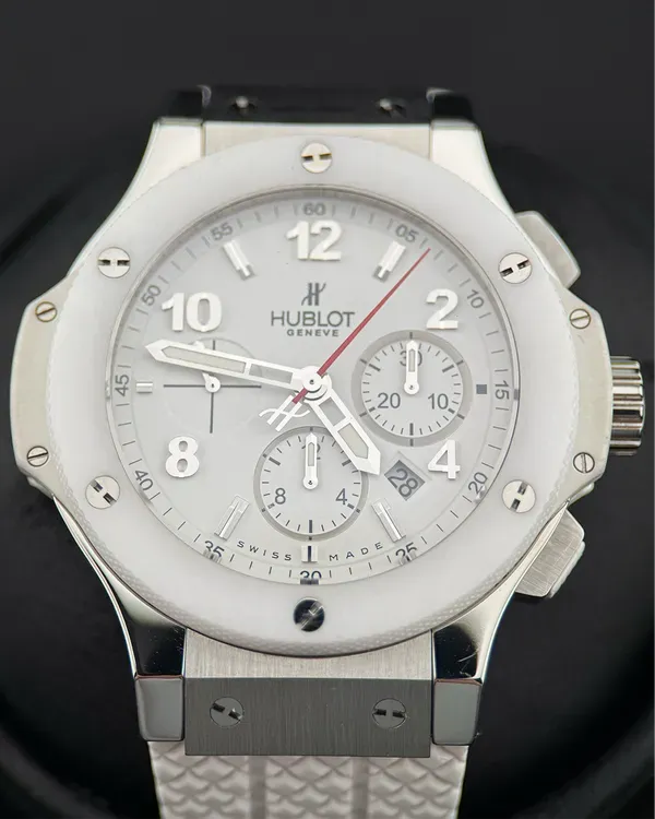 Hublot Big Bang 44MM White Dial Rubber Strap (301.SE.230.RW)
