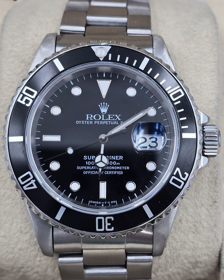 1998 Rolex Submariner Date 40MM Black Dial Oyster Bracelet (16610)