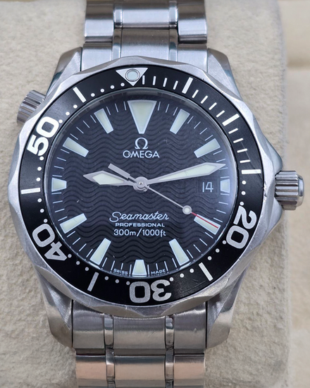 Omega Seamaster Diver 300M 36.25MM Quartz Black Dial Steel Bracelet (2262.50.00)
