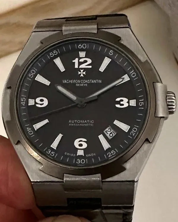 Vacheron Constantin Overseas "Deep Stream" 42MM Grey Dial Leather Strap (47040/000W-9500)