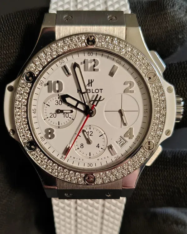Hublot Big Bang 44MM White Dial Rubber Strap (301.SE.230.RW.114)