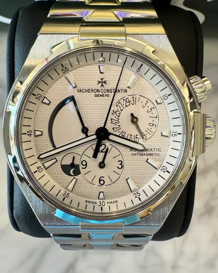 2016 Vacheron Constantin Overseas Dual Time 42MM White Dial Steel Bracelet (47450/B01A-9226)