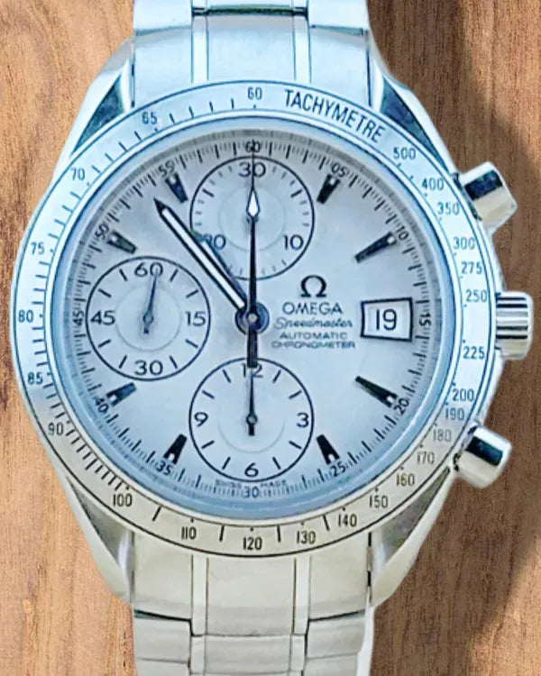2014 Omega Speedmaster Day-Date 40MM Silver Dial Steel Bracelet (3211.30.00)