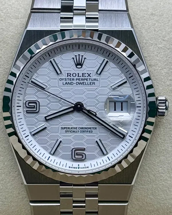 Rolex Land-Dweller (127234)