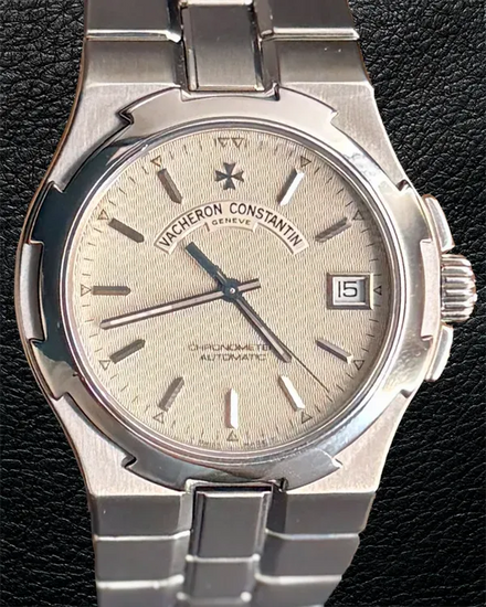 Vacheron Constantin Overseas 37MM Silver Dial Steel Bracelet (42042/423A-8722)