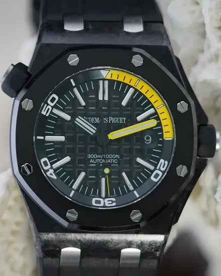 2013 Audemars Piguet Royal Oak Offshore 42MM Black Dial Rubber Strap (15706AU.00.A002CA.01)