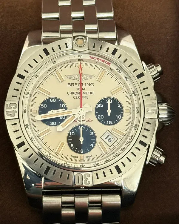2020 Breitling Chronomat Airborne "Panda" 44MM White Dial Steel Bracelet (AB01154G/G786)