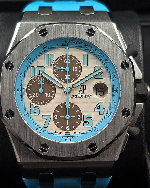 2010 Audemars Piguet Royal Oak Offshore "Montauk Highway" L.E. 42MM White Dial Aftermarket Rubber Strap (26187ST.OO.D801CR.01)