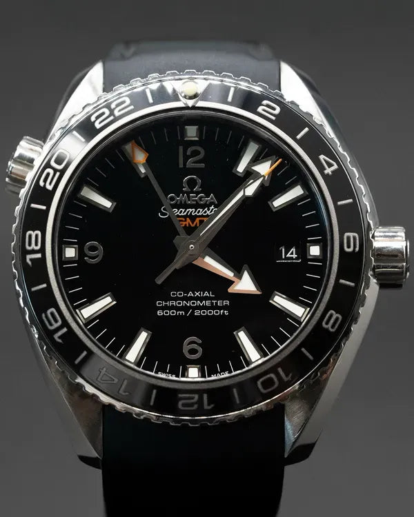 2023 Omega Seamaster Planet Ocean GMT 43.5MM Black Dial Rubber Strap (232.32.44.22.01.001)