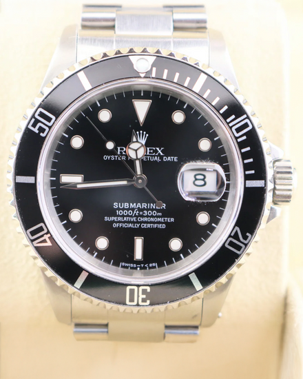 1997 (U Serial) Rolex Submariner Date 40MM Black Dial Oyster Bracelet (16610)