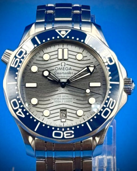 2022 Omega Seamaster Diver 300M 42MM Silver Dial Steel Bracelet (210.30.42.20.06.001)
