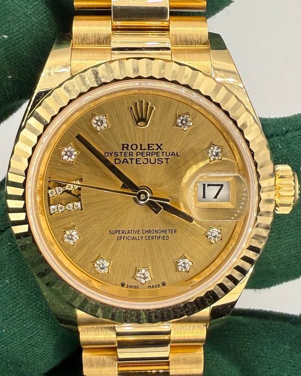 2023 Rare Rolex Lady-Datejust 28MM Champagne "Star" Dial Yellow Gold President Bracelet (279178)