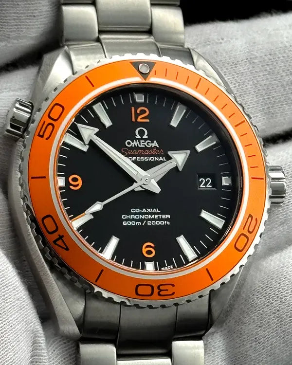 Omega Seamaster Planet Ocean 600M 45.5MM Black Dial Steel Bracelet (232.30.46.21.01.002)