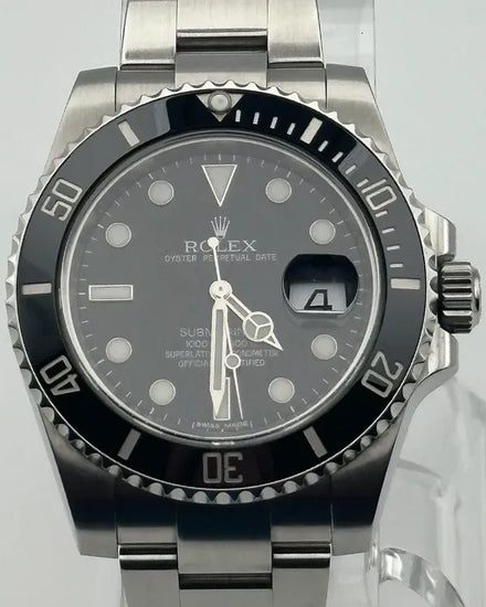 2010 Rolex Submariner Date 40MM Black Dial Oyster Bracelet (116610LN)