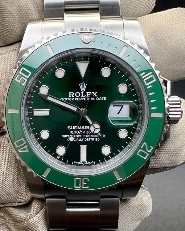 2020 Rolex Submariner Date "Hulk" 40MM Green Dial Oyster Bracelet (116610LV)