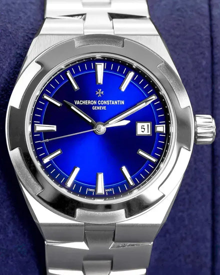 2024 Vacheron Constantin Overseas 34.5MM Blue Dial Steel Bracelet (4600V/110A-424E)