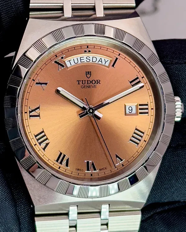 Tudor Royal (28600)