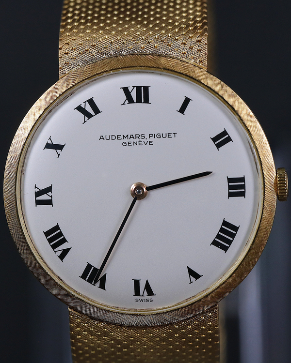 Audemars Piguet Vintage 33MM White Dial Yellow Gold Bracelet (16413)