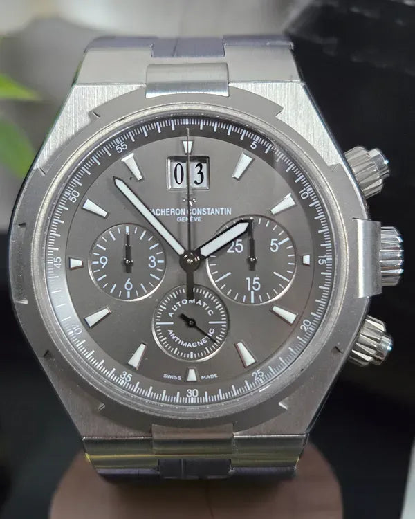 Vacheron Constantin Overseas Chronograph 42MM Grey Dial Rubber Strap (49150/000W-9501)