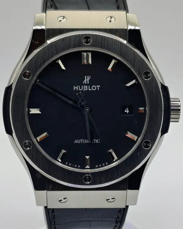 Hublot Classic Fusion (542.NX.1171.LR)