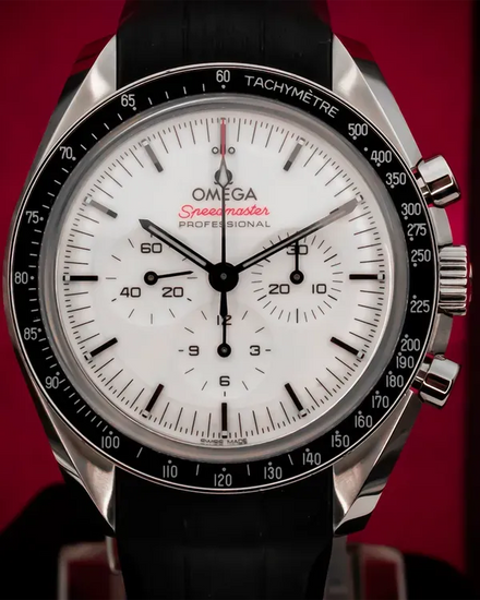 2024 Omega Speedmaster Professional Moonwatch 42MM White Dial Rubber Strap (310.32.42.50.04.001)