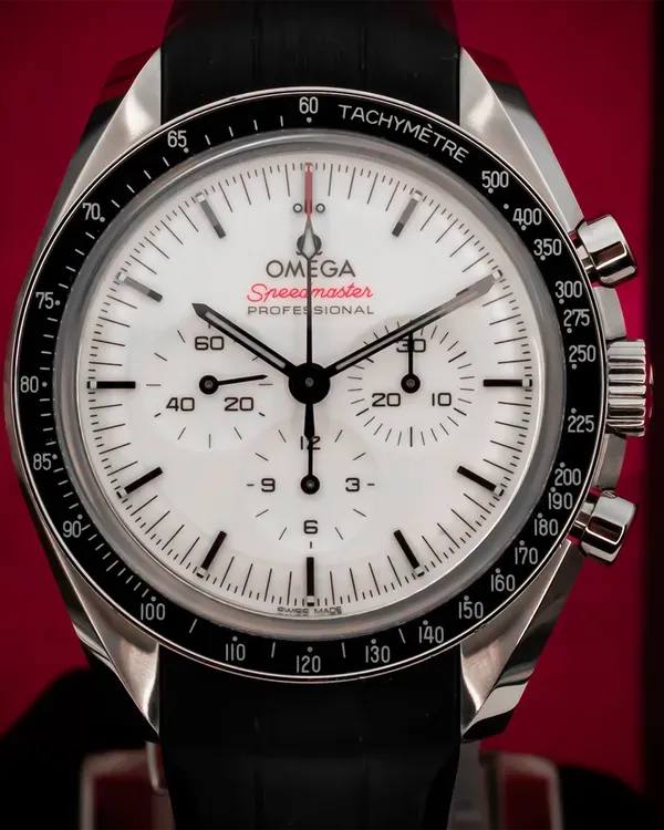 (Albert) Omega Speedmaster Professional Moonwatch 42MM White Dial Rubber Strap (310.32.42.50.04.001)