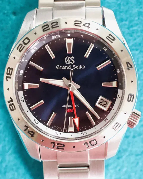 2021 Grand Seiko Sport Collection GMT 40.5MM Blue Dial Steel Bracelet (SBGM245)