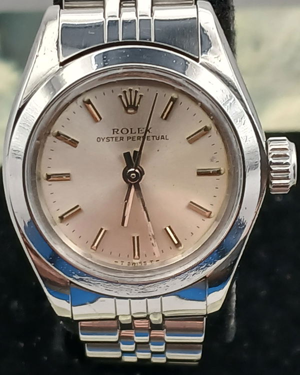 1984 Rolex Oyster Perpetual 26MM Silver Dial Steel Bracelet (6718)