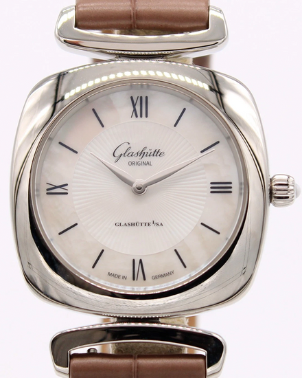 2025 Glashütte Original Pavonina 31MM Quartz Mother of Pearl Dial Leather Strap (1-03-02-05-02-30)