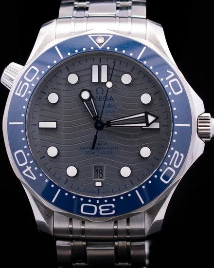2022 Omega Seamaster Diver 300M 42MM Grey Dial Steel Bracelet (210.30.42.20.06.001)