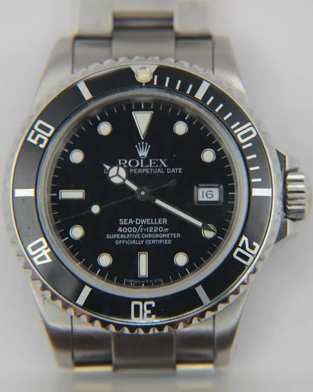 Rolex Sea-Dweller 4000 40MM Black Dial Oyster Bracelet (16600)