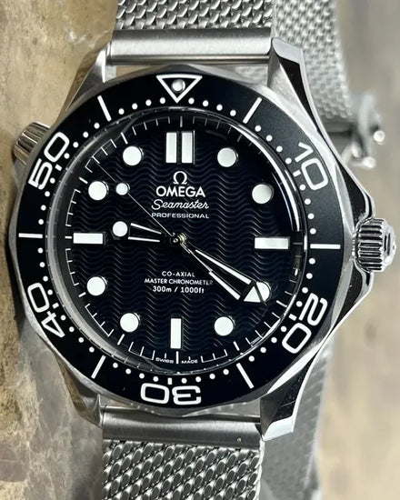 2024 Omega Seamaster Diver 300M 42MM Black Dial Steel Bracelet (210.30.42.20.01.010)