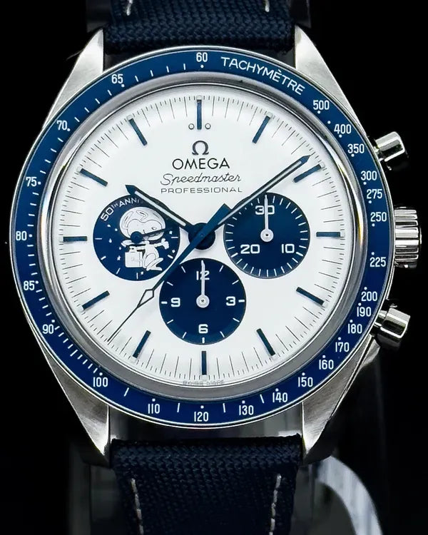 2025 Omega Speedmaster "Silver Snoopy Award" 42MM Silver Dial Textile Strap (310.32.42.50.02.001)