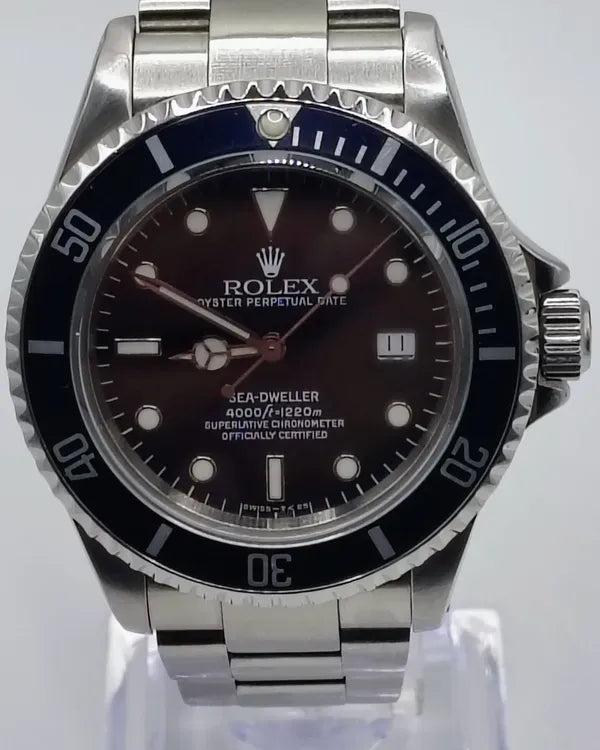 Rolex Sea-Dweller 4000 40MM Black Dial Oyster Bracelet (16600)