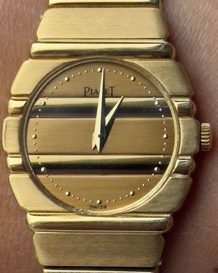 Piaget Polo 23MM Quartz Champagne Dial Yellow Gold Bracelet (861C701)