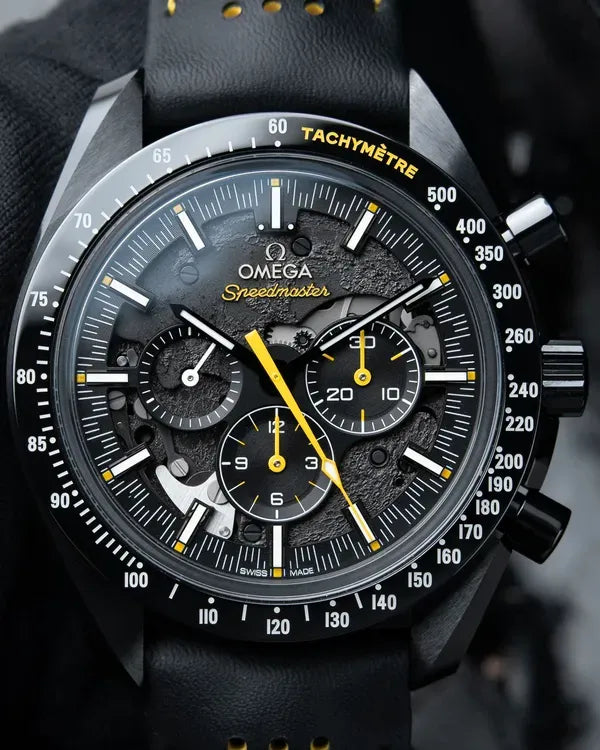 (OSCAR) 2023 Omega Speedmaster Dark Side of the Moon "Apollo 8" 44.25MM Black Dial Leather Strap (311.92.44.30.01.001)
