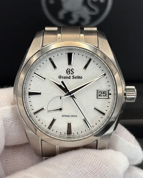 2021 Grand Seiko Heritage 41MM White Dial Titanium Bracelet (SBGA211)