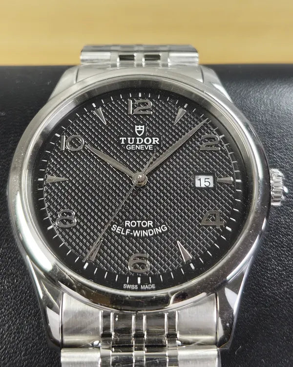 No Reserve - 2025 Tudor 1926 41MM Black Dial Steel Bracelet (91650)