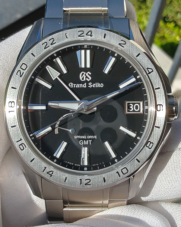 2023 Grand Seiko Evolution 9 41MM Black Dial Titanium Bracelet (SBGE283)