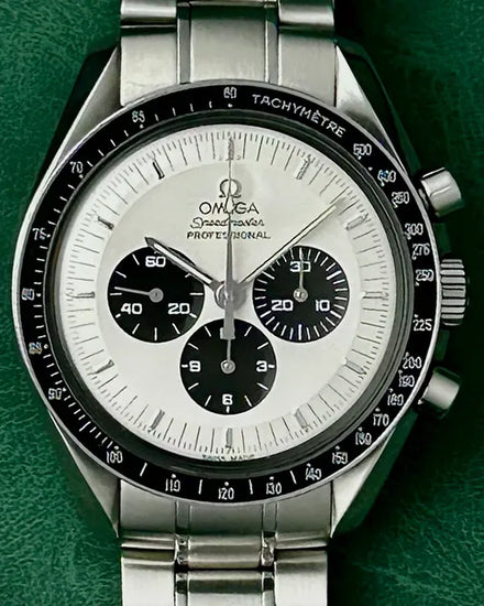 2004 Rare Omega Speedmaster Professional Moonwatch "Mitsukoshi Panda" 42MM White Dial Steel Bracelet (3570.50.00)