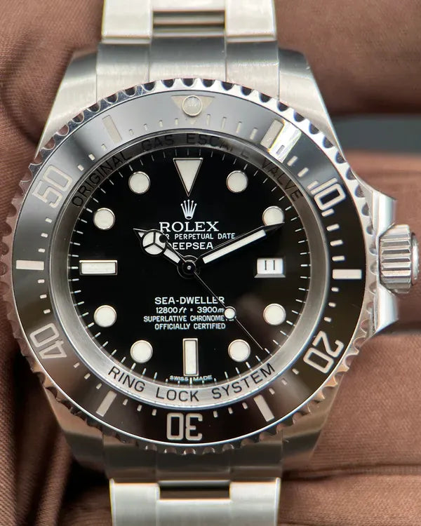 Rolex Sea-Dweller Deepsea 44MM Black Dial Oyster Bracelet (116660)