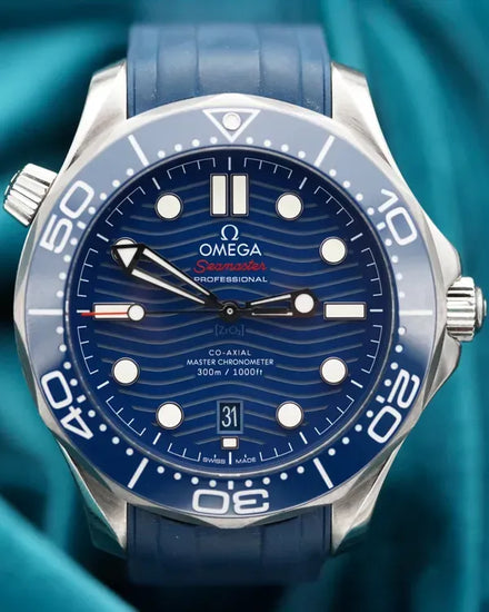 2019 Omega Seamaster Diver 300M 42MM Blue Dial Rubber Strap (210.32.42.20.03.001)